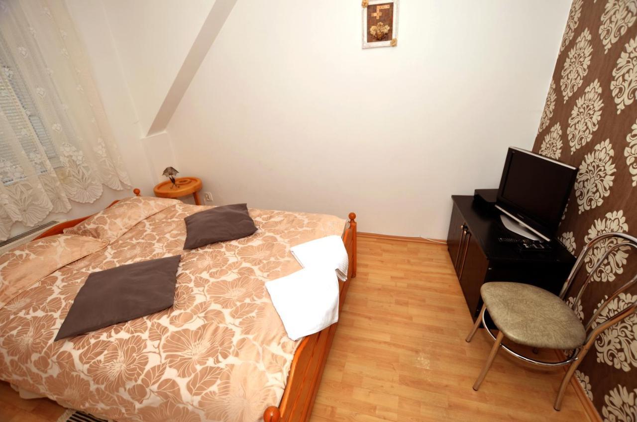 Hostel Madeira Gdańsk Buitenkant foto